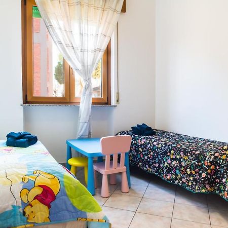 Family Dream Kids Apartment Rimini Bagian luar foto